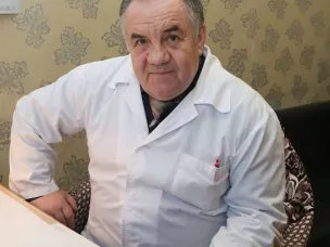 К 75-летию со дня рождения известного нижегородского кардиохирурга А.П. Медведева (по документам личного фонда Р-132 ГАСДНО)